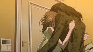 Зөрөлдсөн Хачи, Нана хоёр